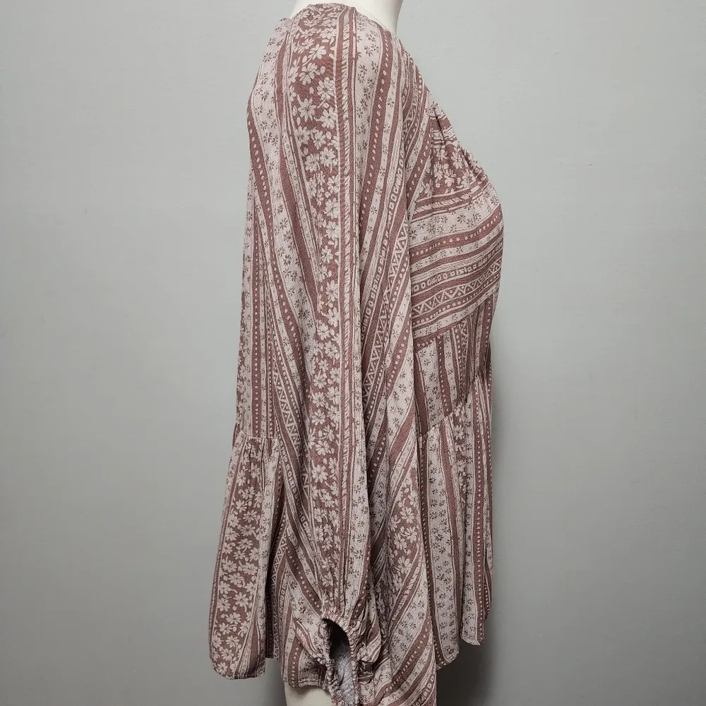 Oddy dusty rose geo babydoll blouse size large (10 - Image 6