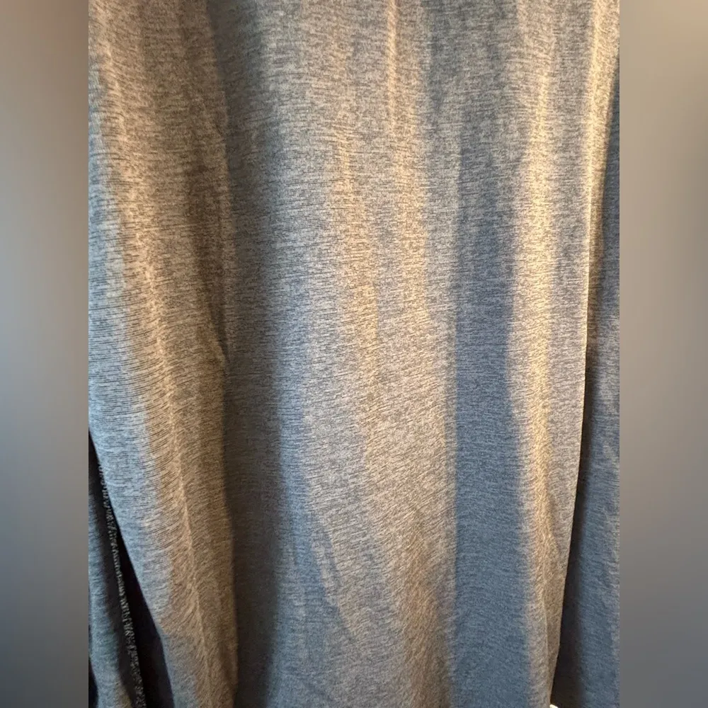 bcg hooded pullover in size 3XL - Image 4