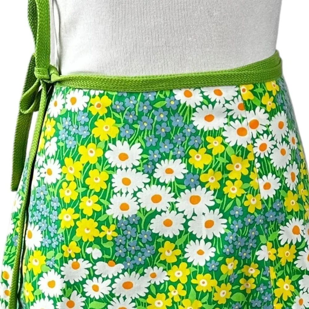 Vintage 70s Handmade Groovy Floral Reversible Wrap Skirt XS Small Flower Child Green - Image 4