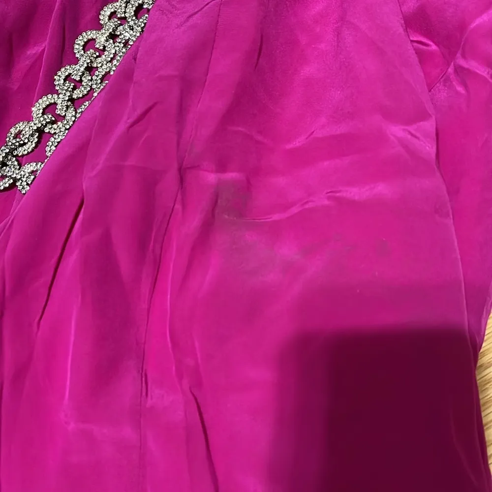 Pink Sleeveless Plunge Prom Gown - Image 7