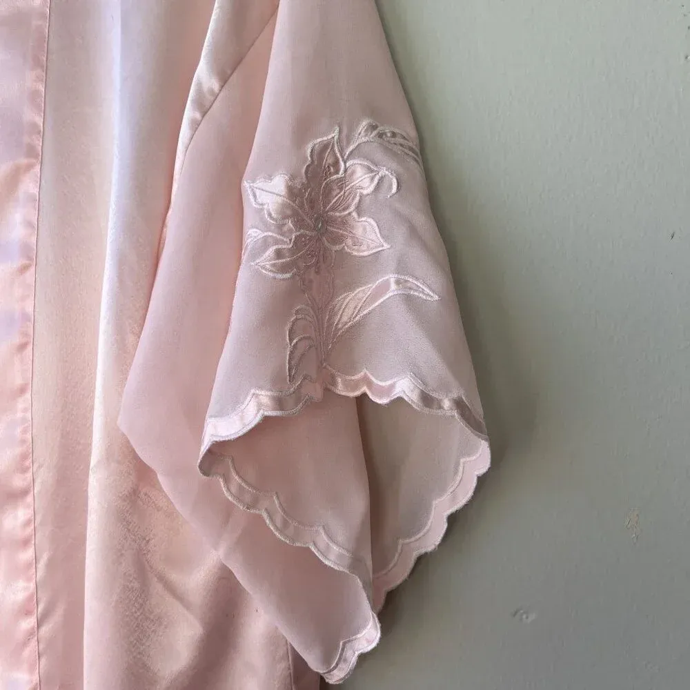 Vintage Val Mode Pink Embroidered‎ Kimono Robe Womens Lingerie - Image 2