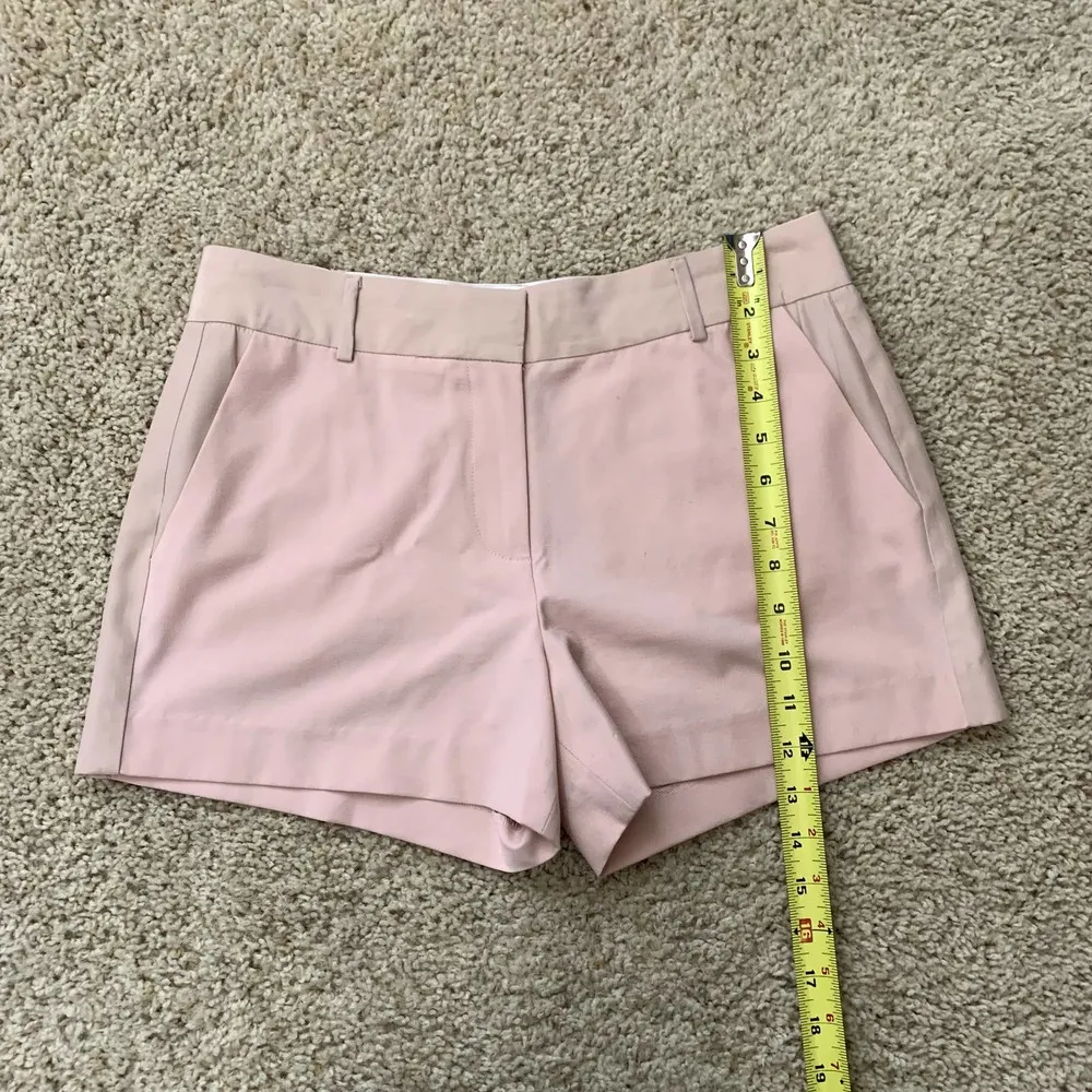 Elizabeth and James light pink shorts size 4 - Image 7