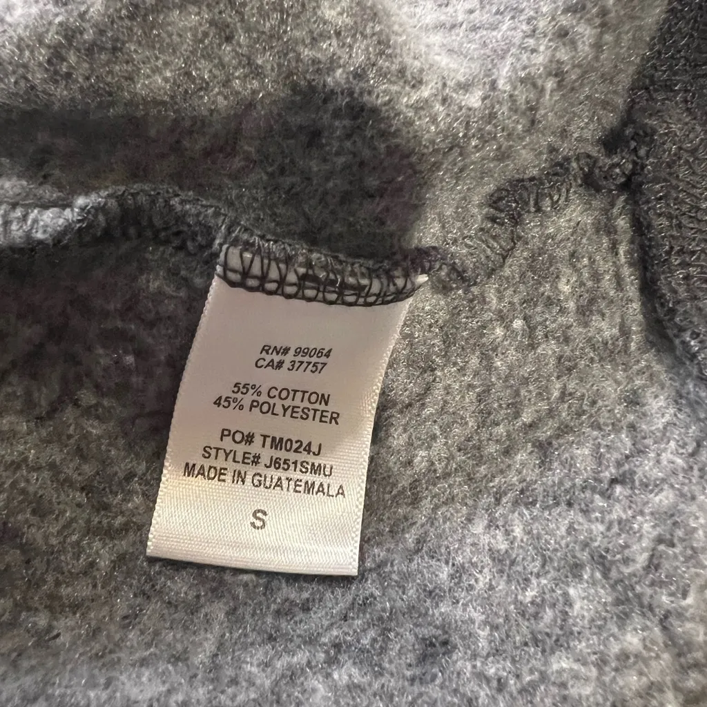 Billabong Dark Gray with multi color logo kangaroo pocket hoodie size small - Image 10