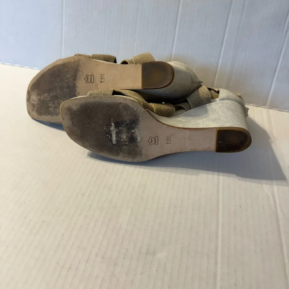 Donald J Pliner Tan Metallic Lelle Strappy Zip Back Peep Toe Wedge Womens 7.5 - Image 6