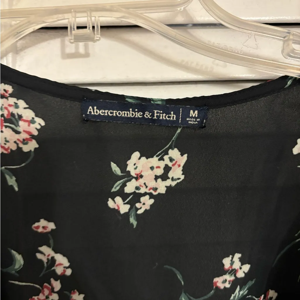 Abercrombie and Fitch floral ruffle wrap dress mini medium - Image 2