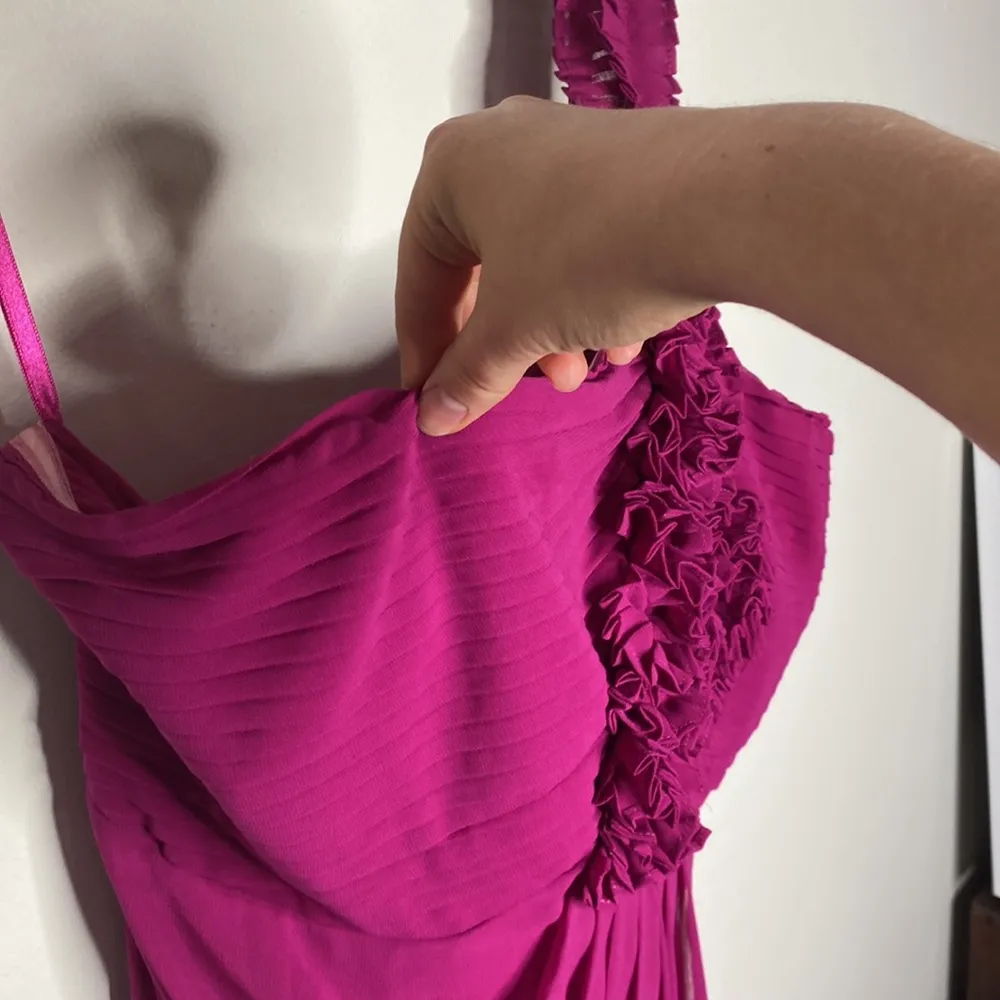 Arden B tulip shape chiffon mini dress with floral appliqué and ruffle size M - Image 40