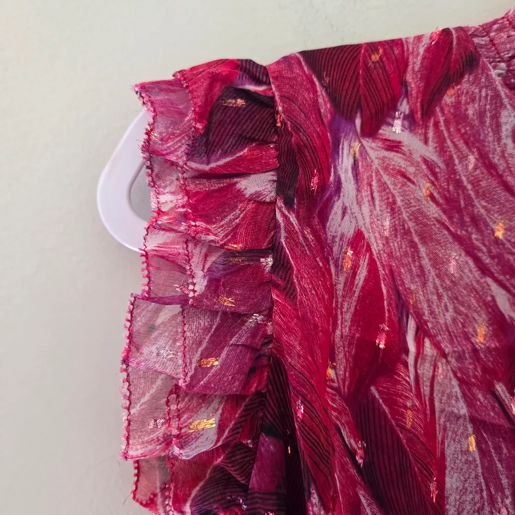 White House Black Market Sleeveless Red and Pink Feather Print Blouse - Image 2