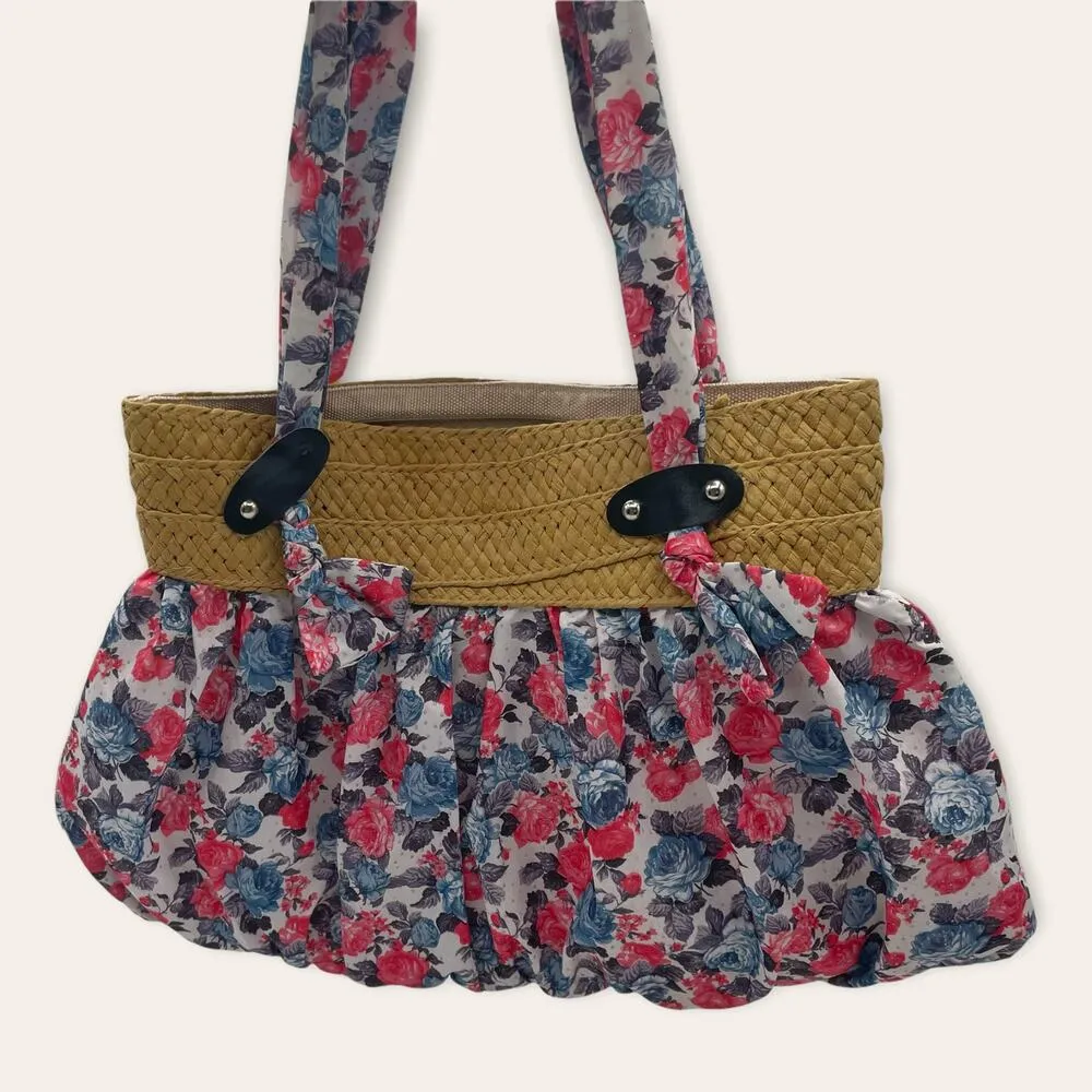 Pink Blue Gray Floral Roses Pleated Fabric Woven Straw Shoulder Bag - Image 3