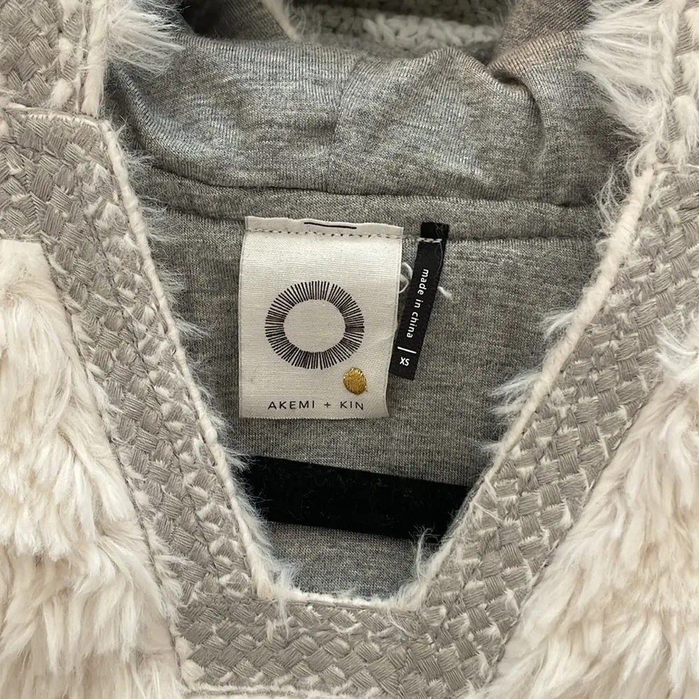 Anthropologie  Akemi + Kin Teddy Hoodie - Image 9