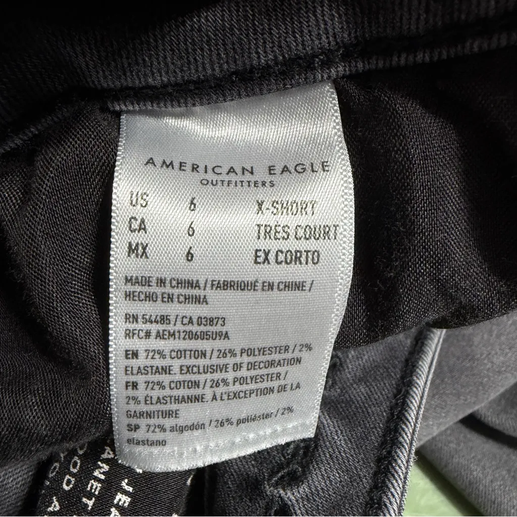 American Eagle ne(x)t level stretch temp tech size 6 - Image 6