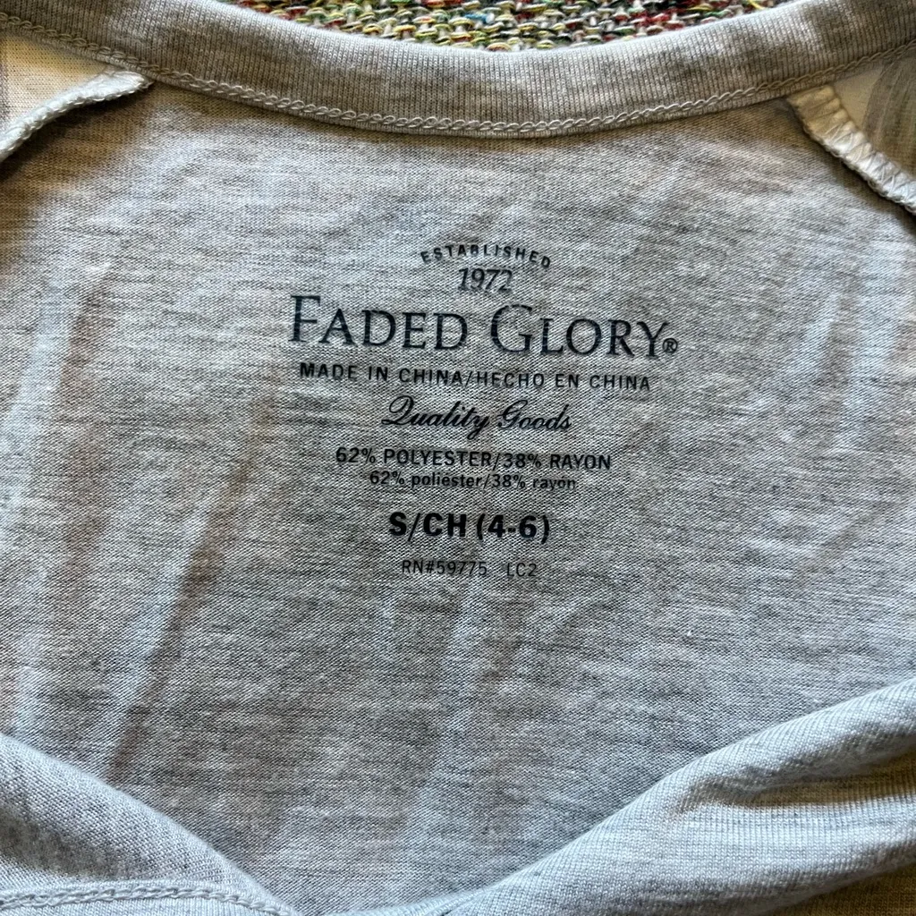 Faded Glory Gray and White Long Sleeve Tee 1/4 Collared V Neck Top SZ S T Shirt - Image 10