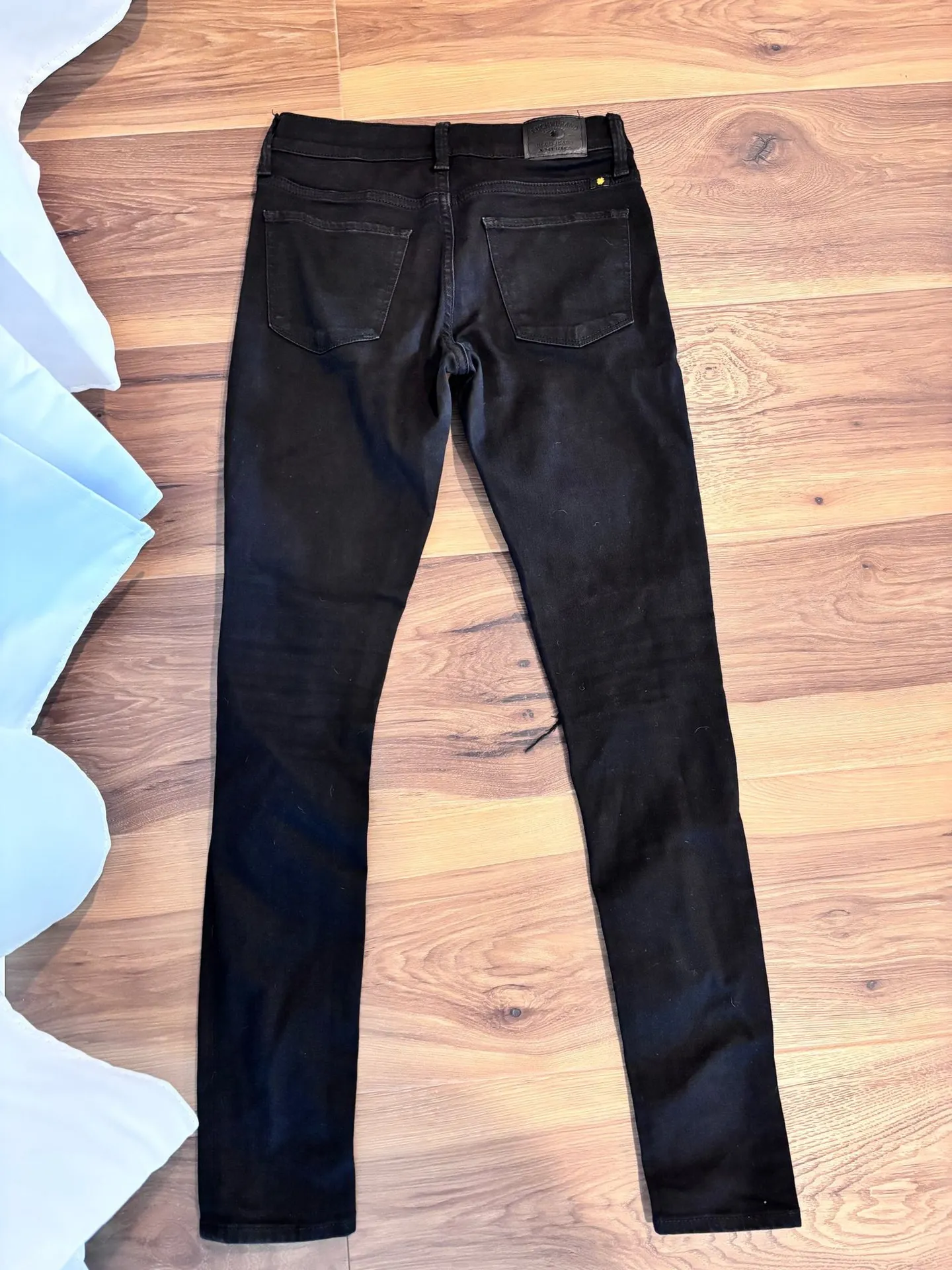 Lucky Brand Black Skinny Jeans - Image 5