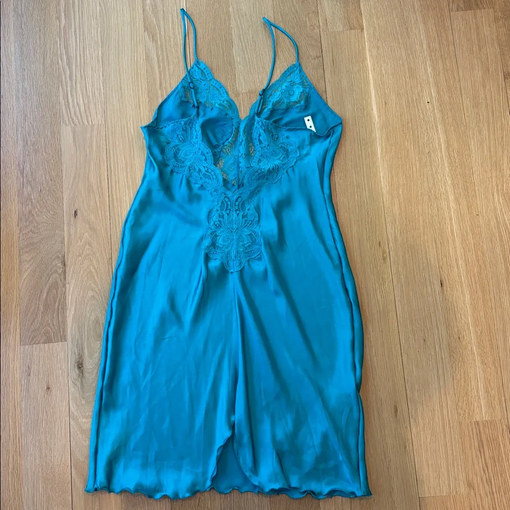 Vtg Olga Slip Aqua Lace Low Back NWT Size 32 Small Blue - Image 3