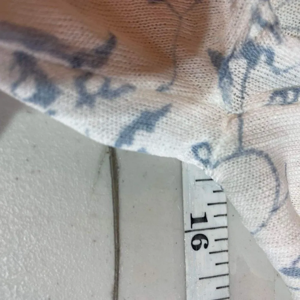 Zara Women's Floral Print Knit V Neck Long Sleeve Crop Top White Blue Size Small - Image 10