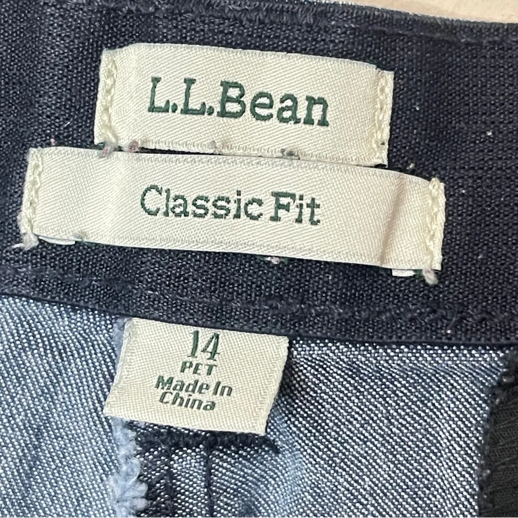 LL BEAN Women’s 90’s Classic Fit Comfort Waist Straight Leg Jeans, 14 Petite Blue Size 14P - Image 8