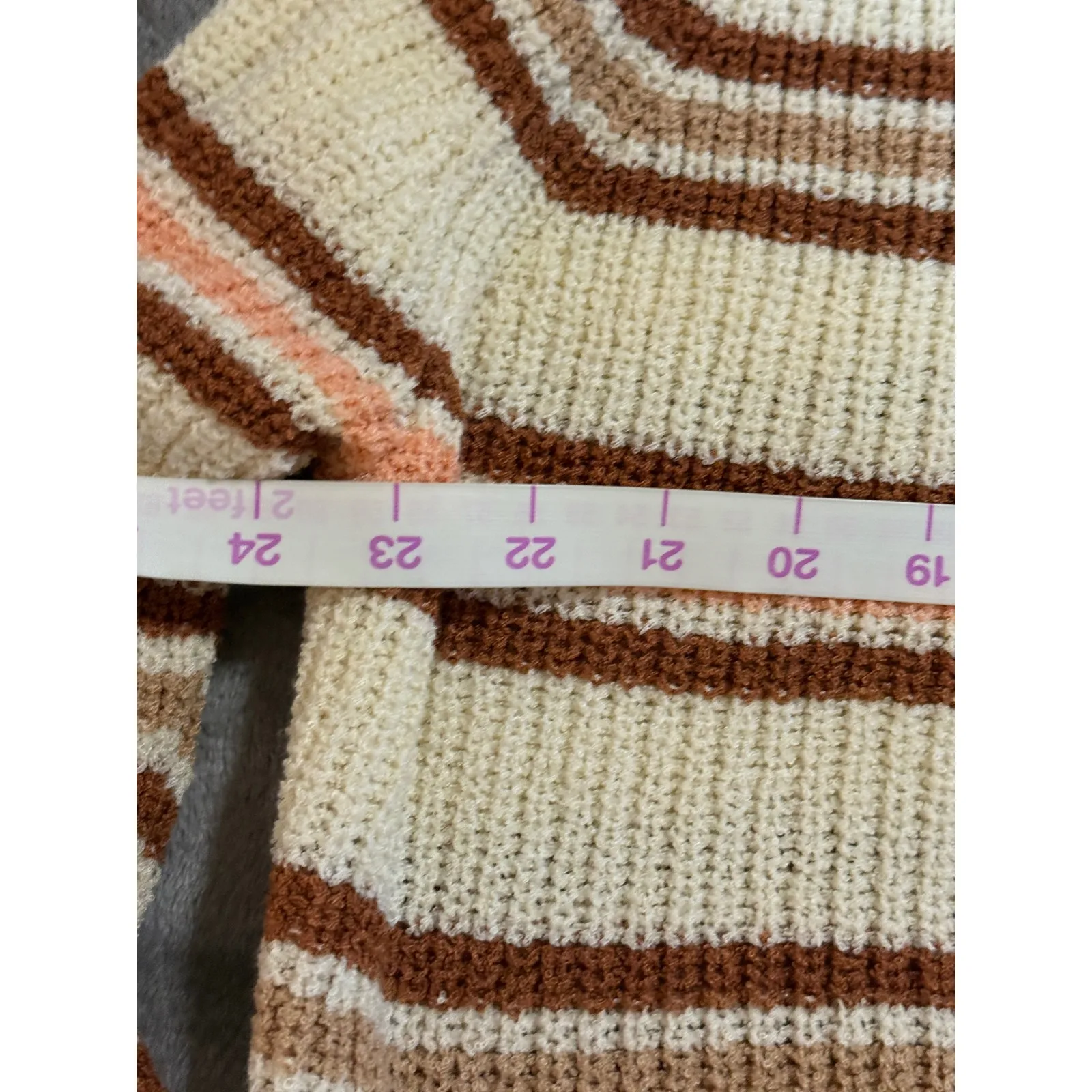 NWOT Lulus Small Deela Ivory Striped V-Neck Pullover Sweater Beige Brown‎ Pink - Image 5