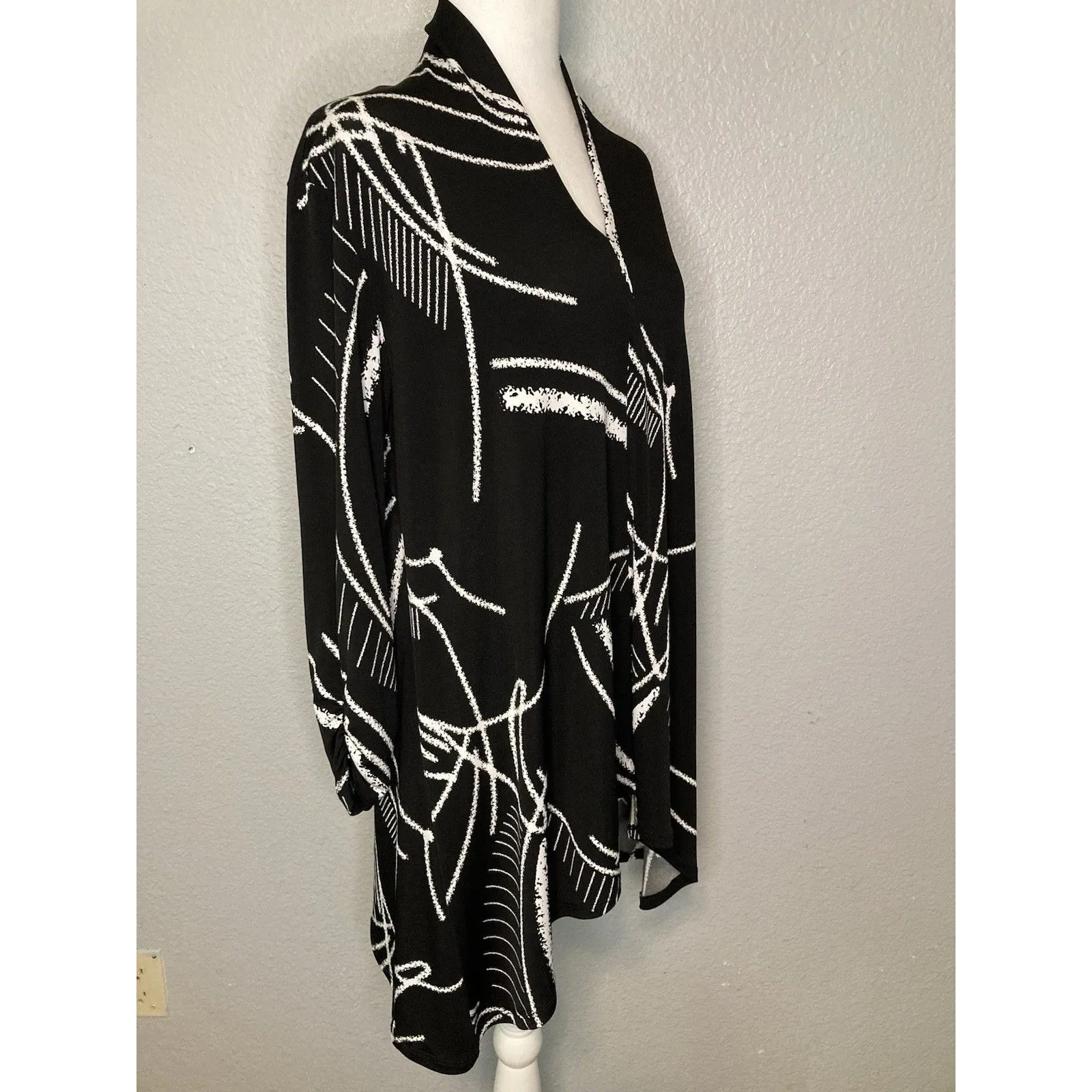 Clara Sun Woo Top Womens L Black Tunic Asymmetrical Hem Abstract Slinky V - Image 5