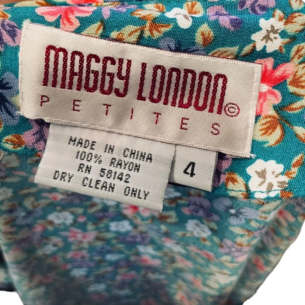 Maggy London Vintage Cottagecore Whimsical Boho Floral Two Piece Top Skirt Set - Image 11