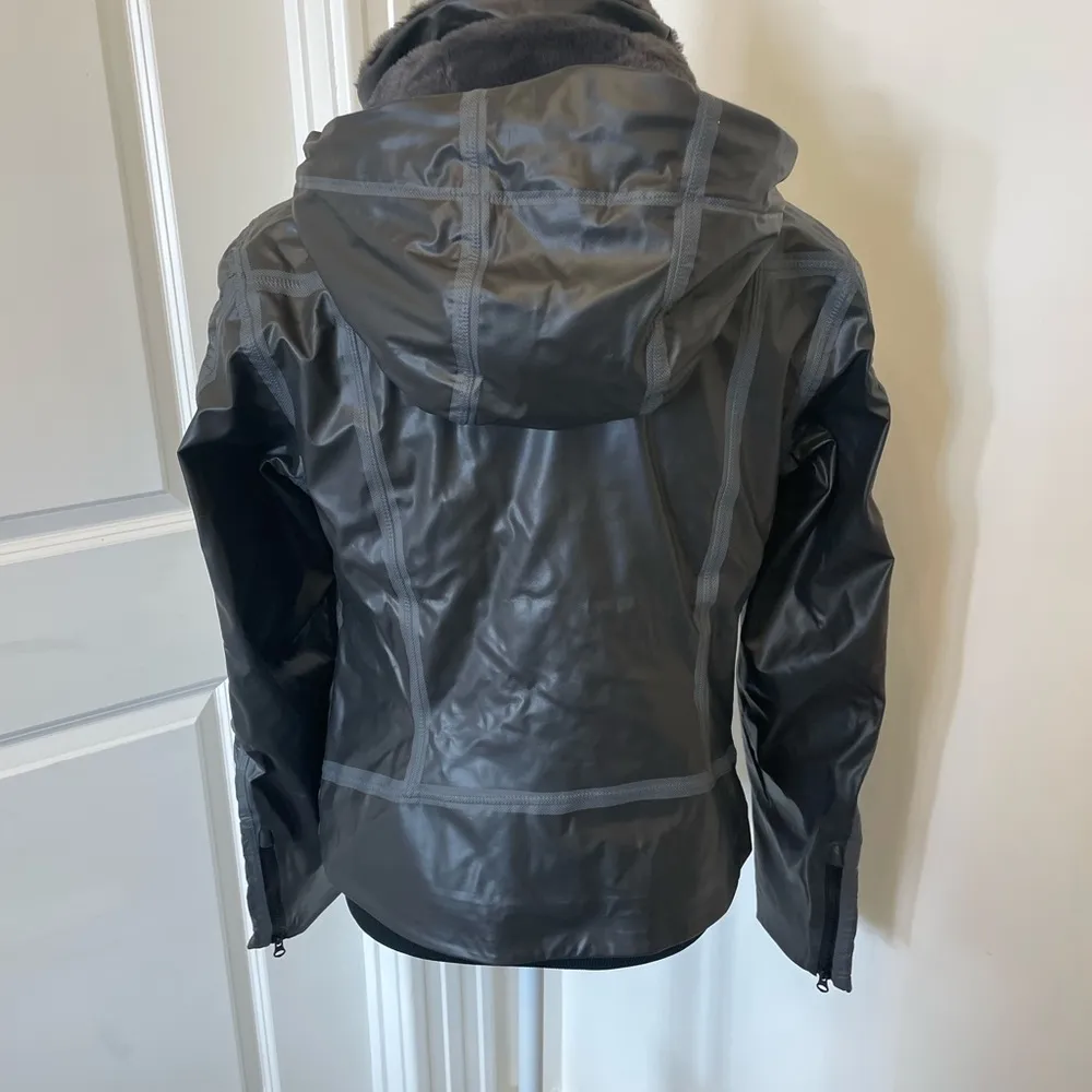 Columbia OutDry Ex Moto Jacket Faux Fur Lined Removable Hood Extreme Conditions - Image 6