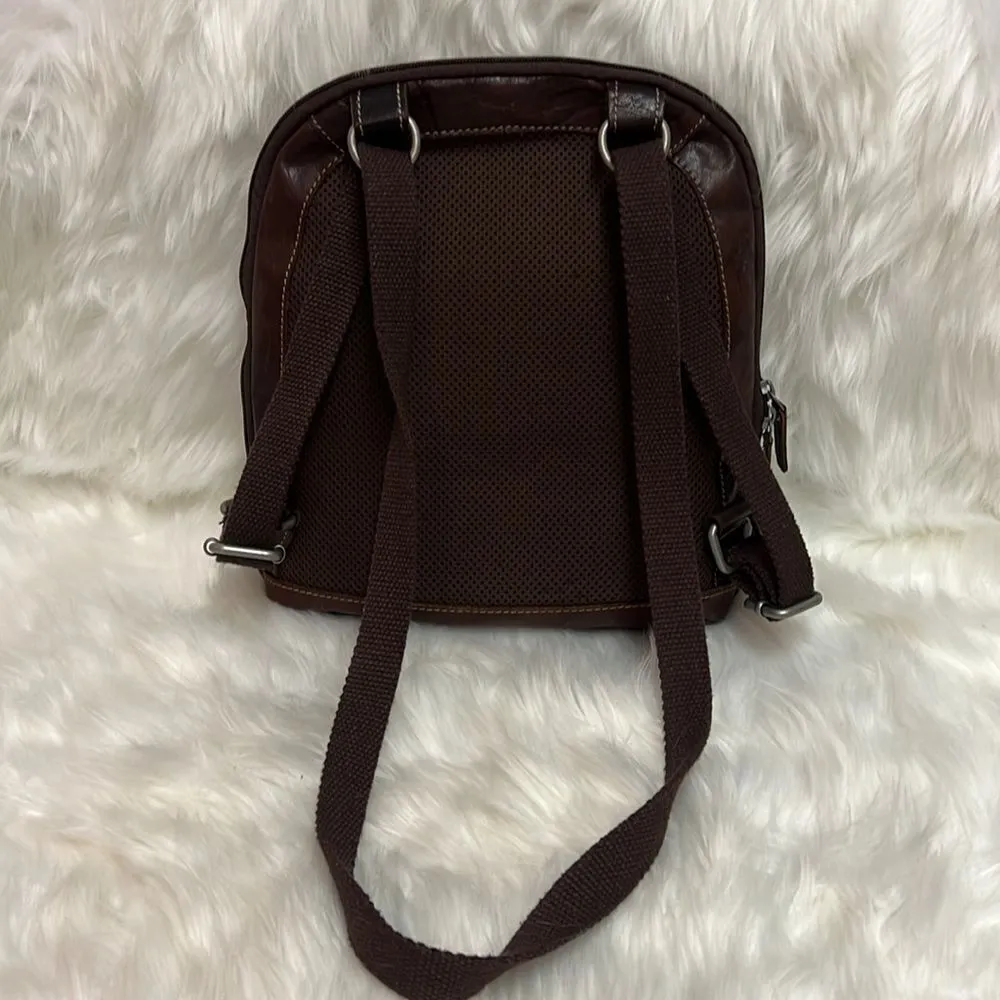 Jack George Backpack crossbody - Image 4