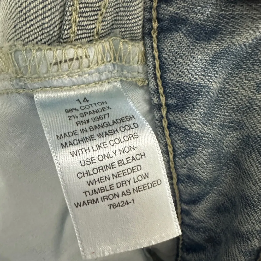 a.n.a  Wide Leg Button Fly Jeans Womens Sz 14 high Rise. High waist. - Image 5