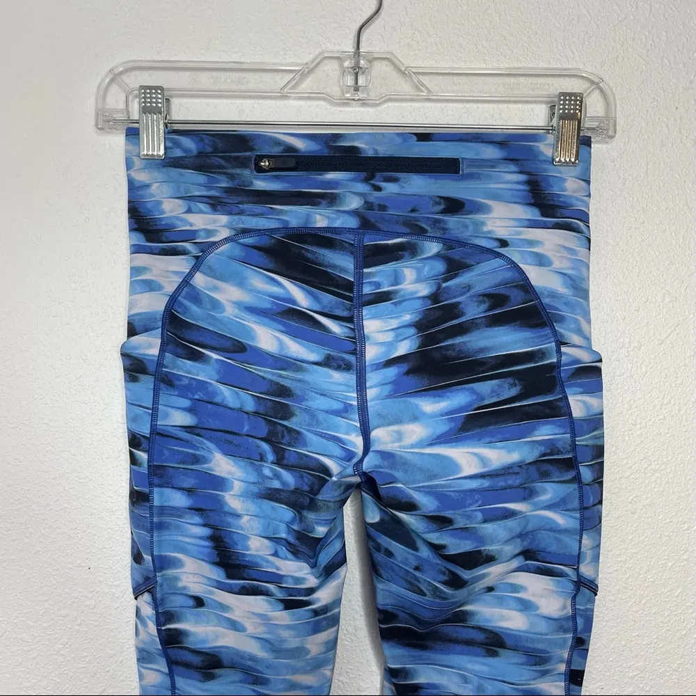 Lululemon Speed Up Crop 21” Crop Legging in Tidal Multi size 4 - Image 9