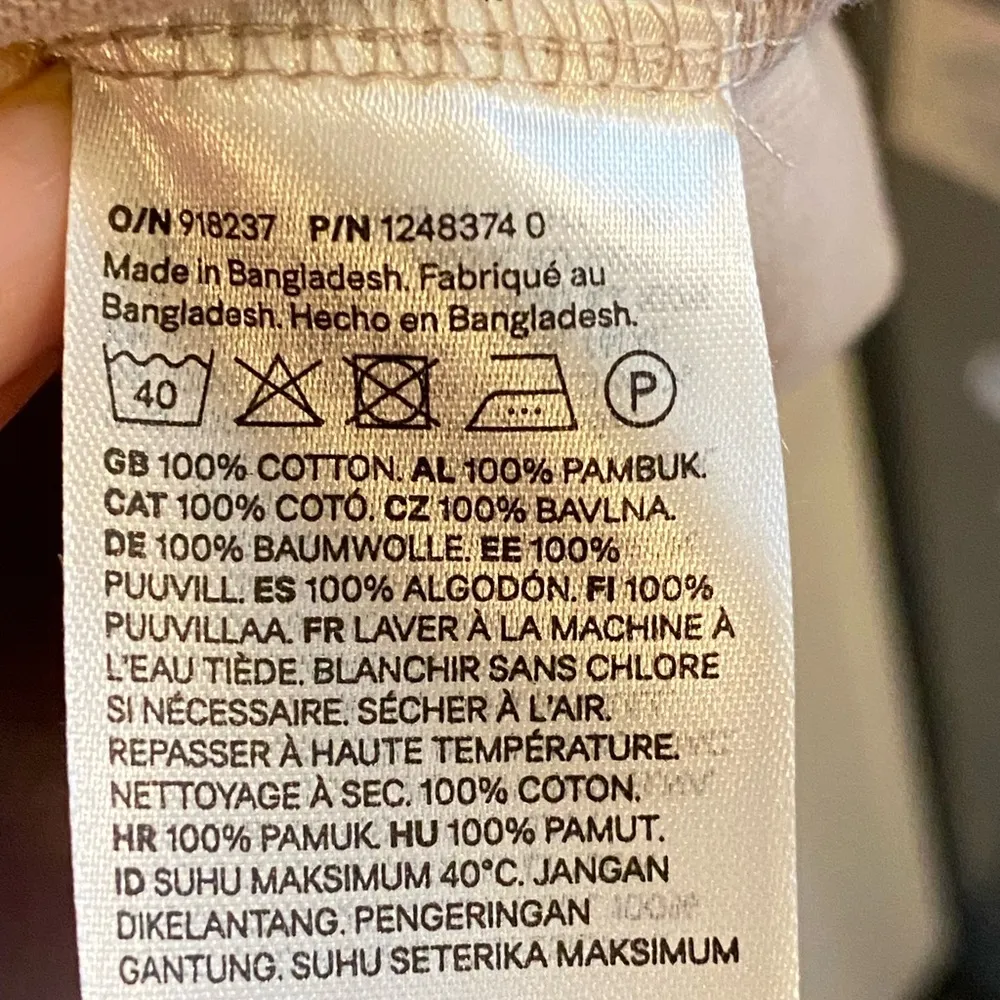 New Divided H &M Tan  lounge wear Cropped Hoodie - Image 3