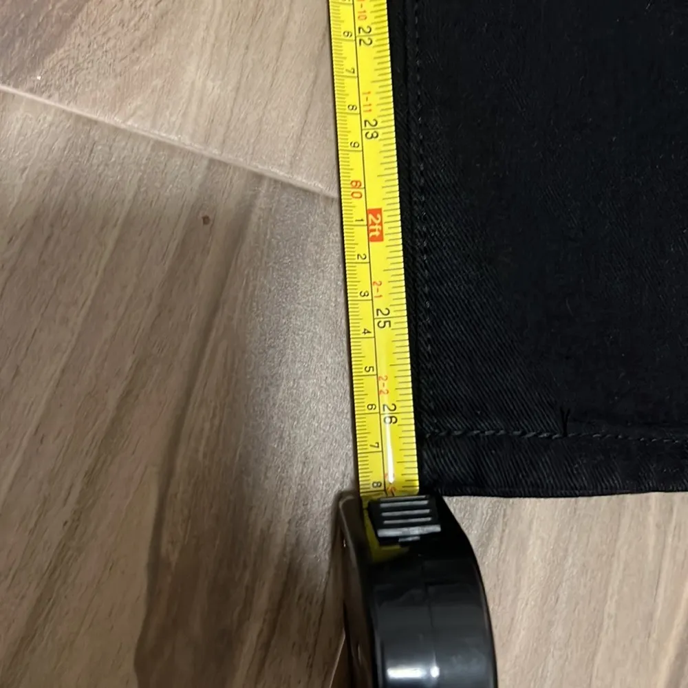 None Black High Rise Jeans with Butterfly Embroidery - Image 4