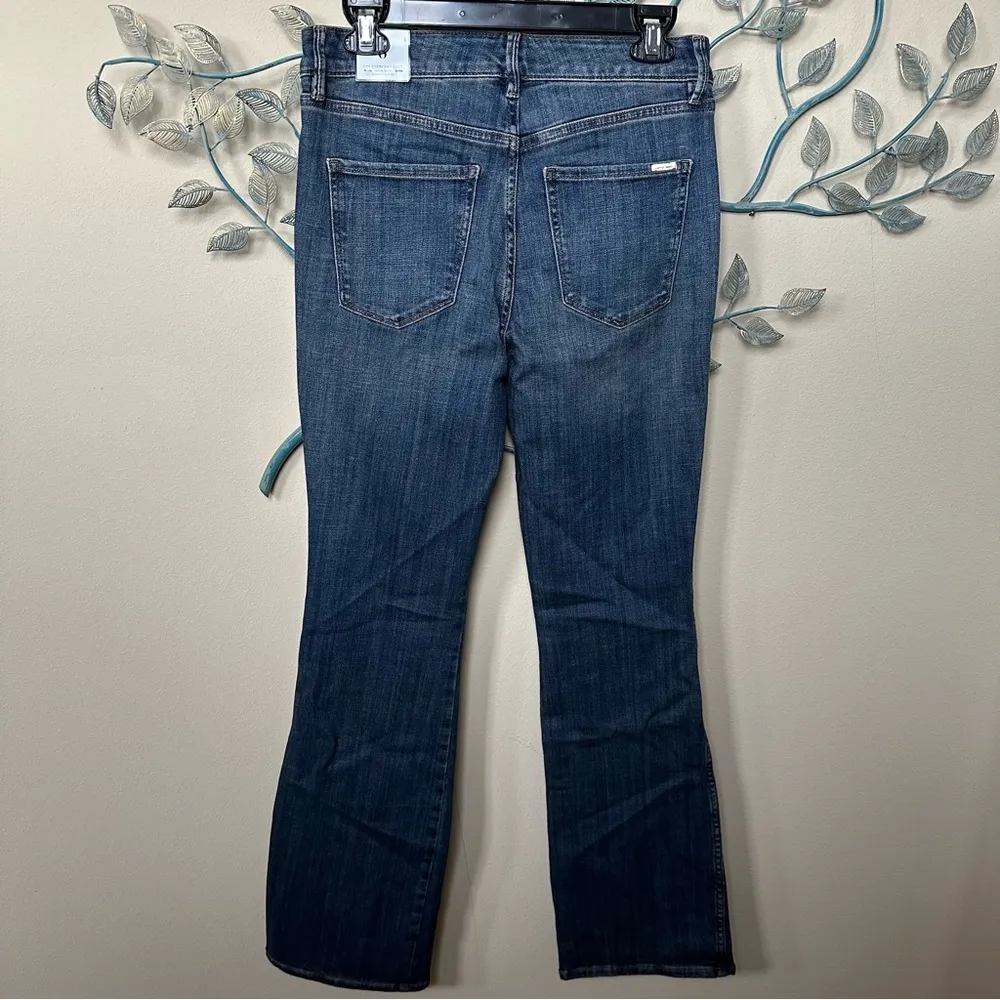 White House Black Market embellished skinny flare jeans size size 6 NWT - Image 4