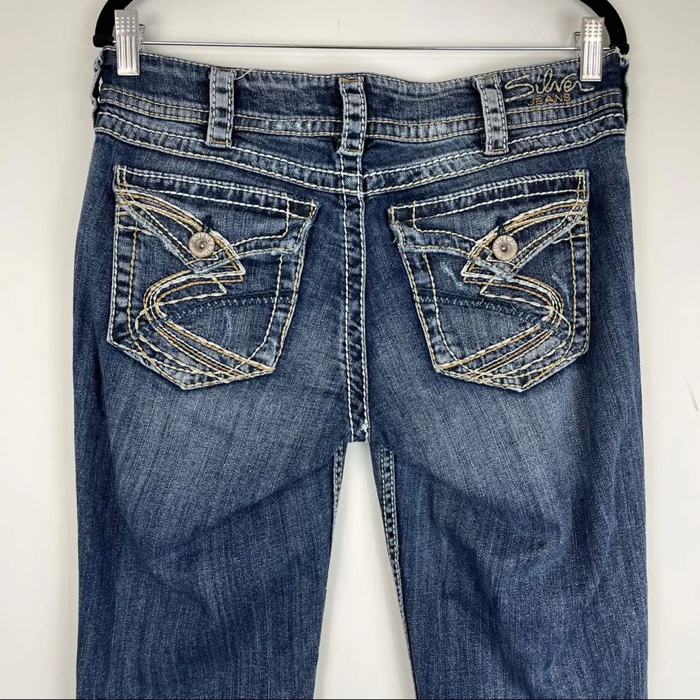 Silver Jeans Suki Surplus Bootcut Jeans Embroidered Stitching - Image 3
