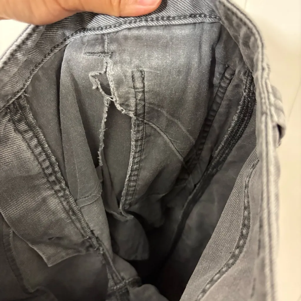 Aritzia TNA Greenwich Carpenter Gray Pants Size 8 - Image 10