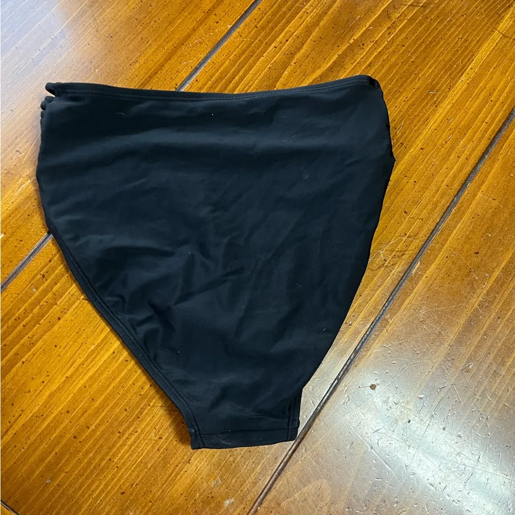 Women's Black Ruched Bikini Bottom - Image 4