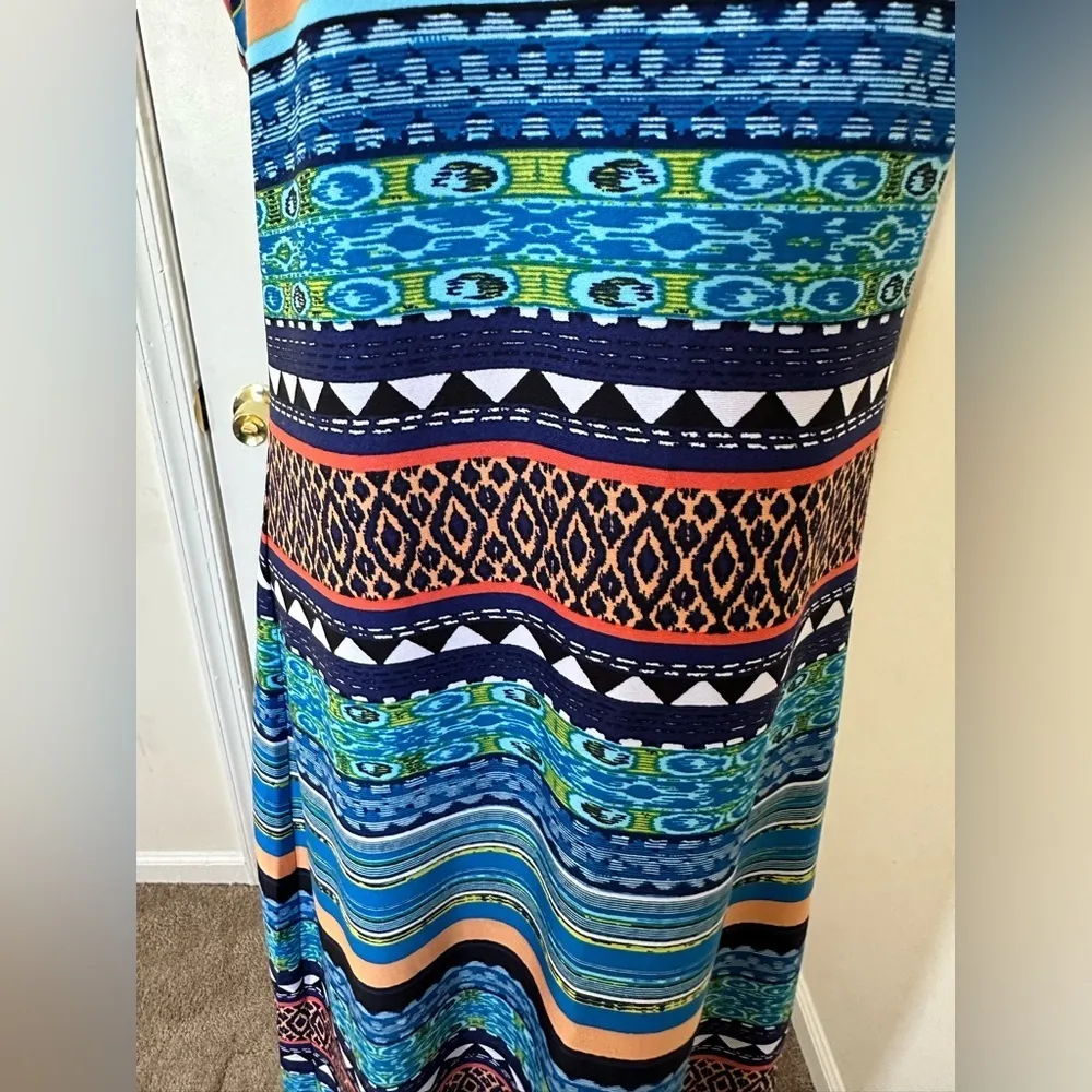 Metaphor V neck sleeveless maxi dress - Image 4