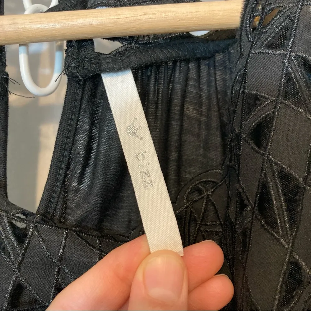 Bizz Black Cut Out Lace Scalloped Edge Draped Flutter Short Sleeve Blouse Top Size L - Image 6