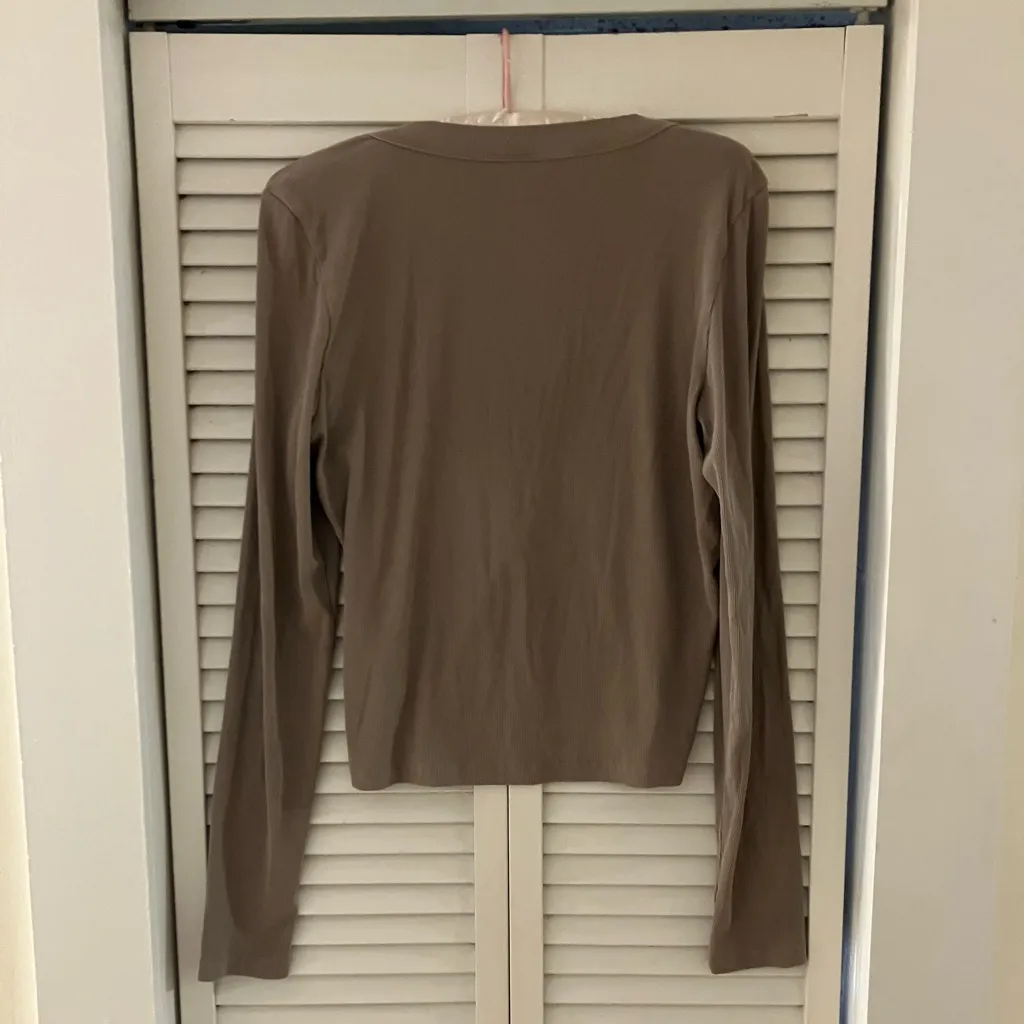 Vuori  Pose Scoop Long Sleeve Tee - Image 4