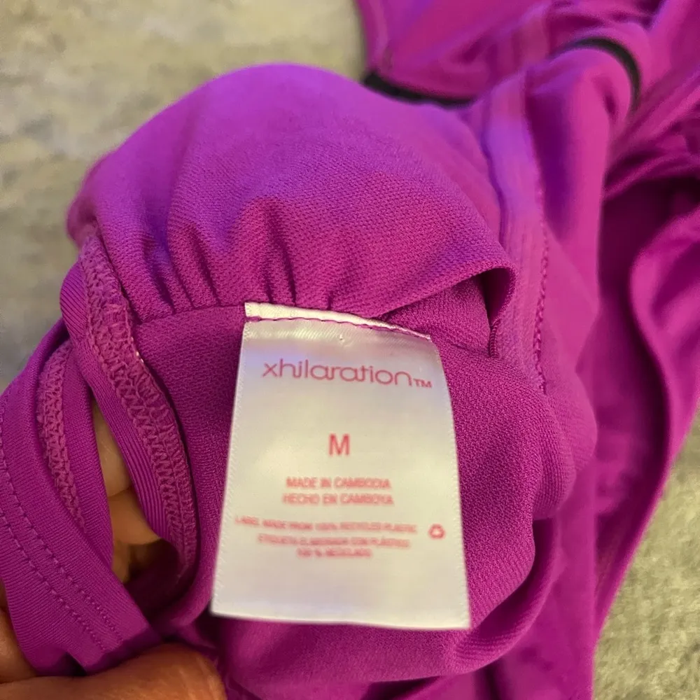 💋Xhilaration Strappy Side Zip-Up One-Piece, Size Medium - Image 5