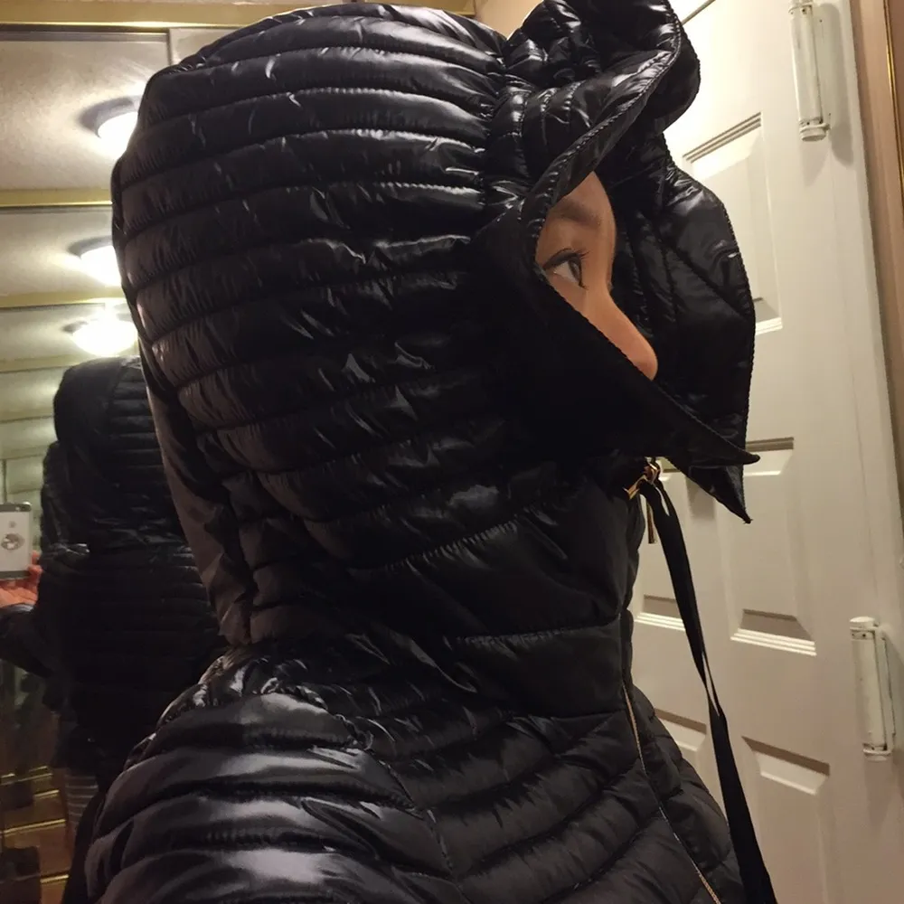 Karl Lagerfeld packable puffer jacket. Xs - Image 3