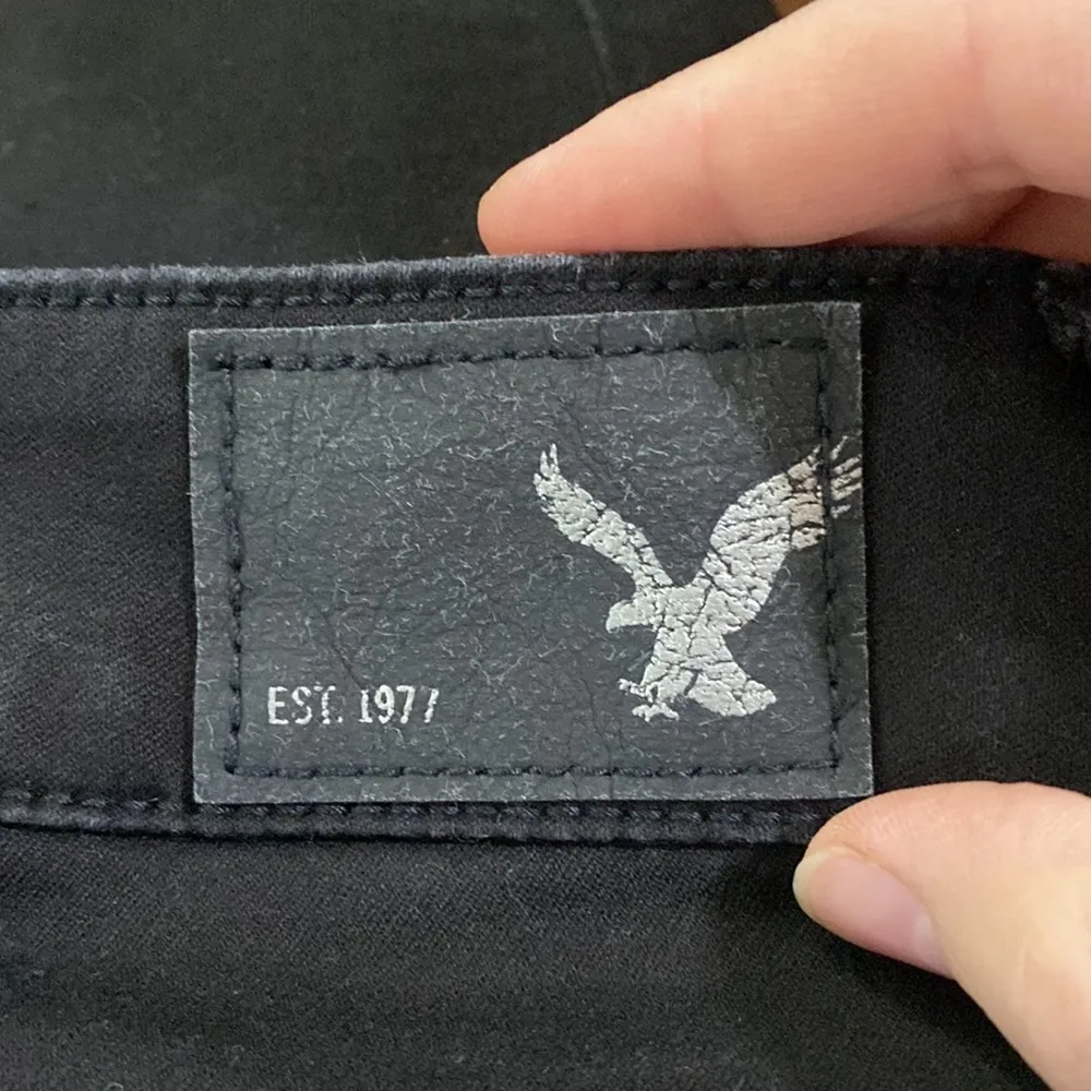 American Eagle sateen hi-rise shorties fringed hem in black - Image 6