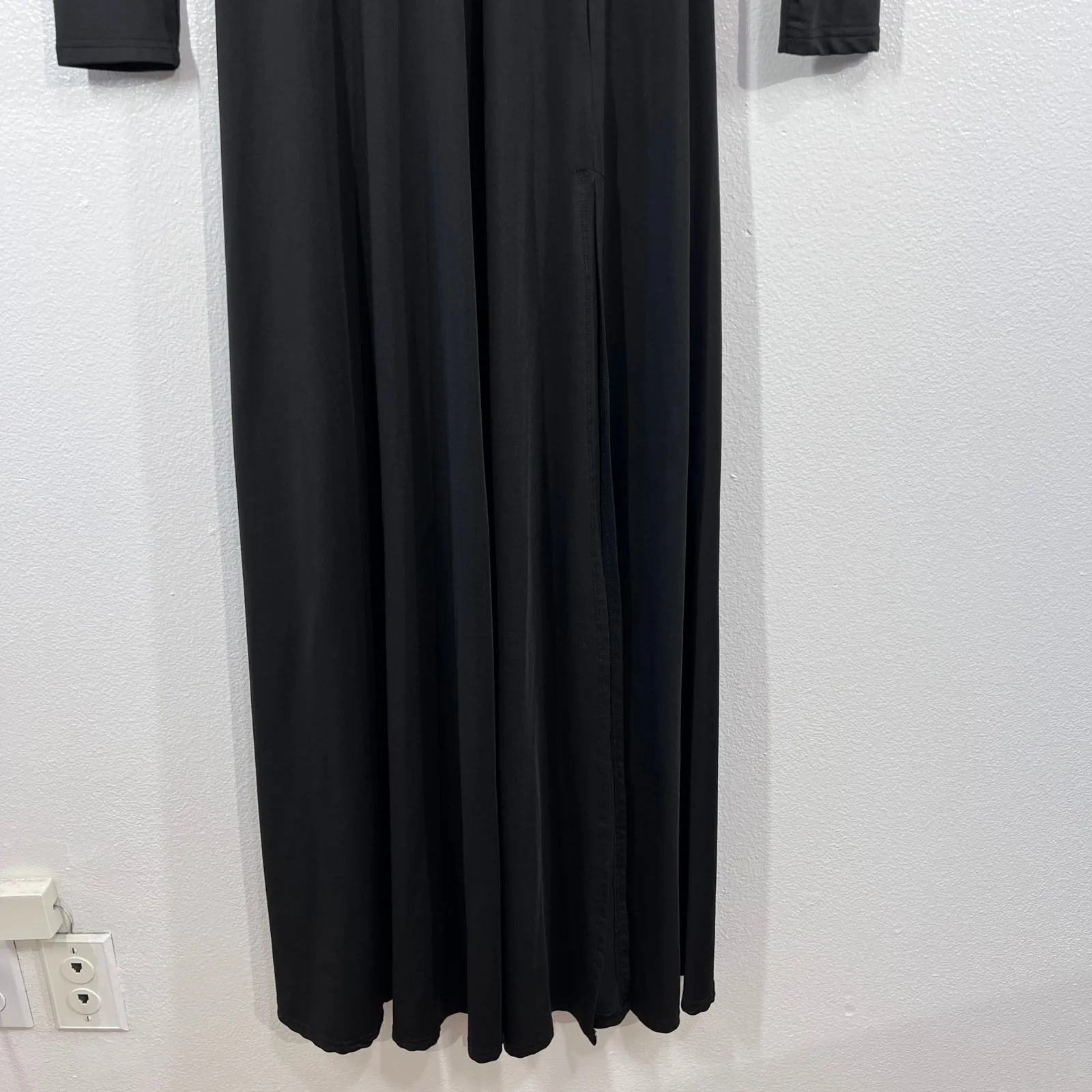 Baltic Born Women's Size Small Black Maxi‎ Dress Deep V Neck Ruched Waist DD3262 - Image 8