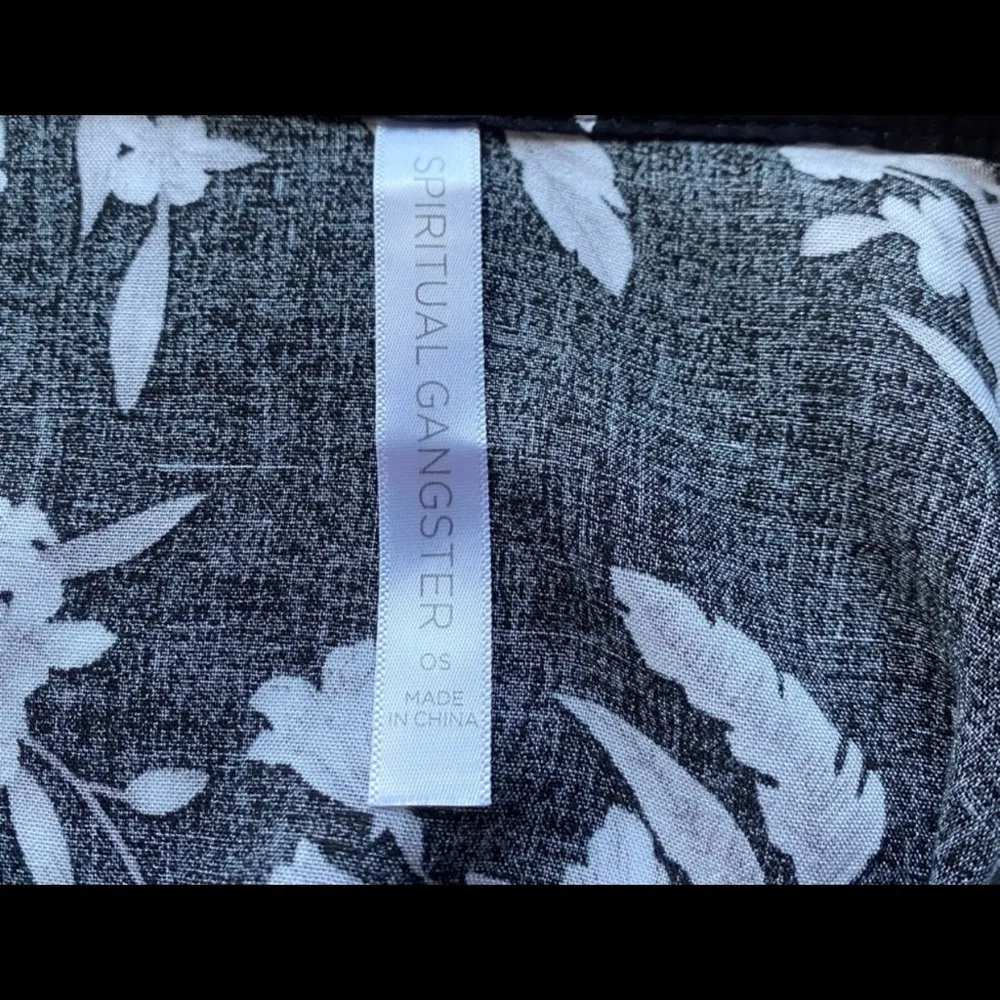 Spiritual Gangster Women’s Maya Kimono Wrap - Image 13