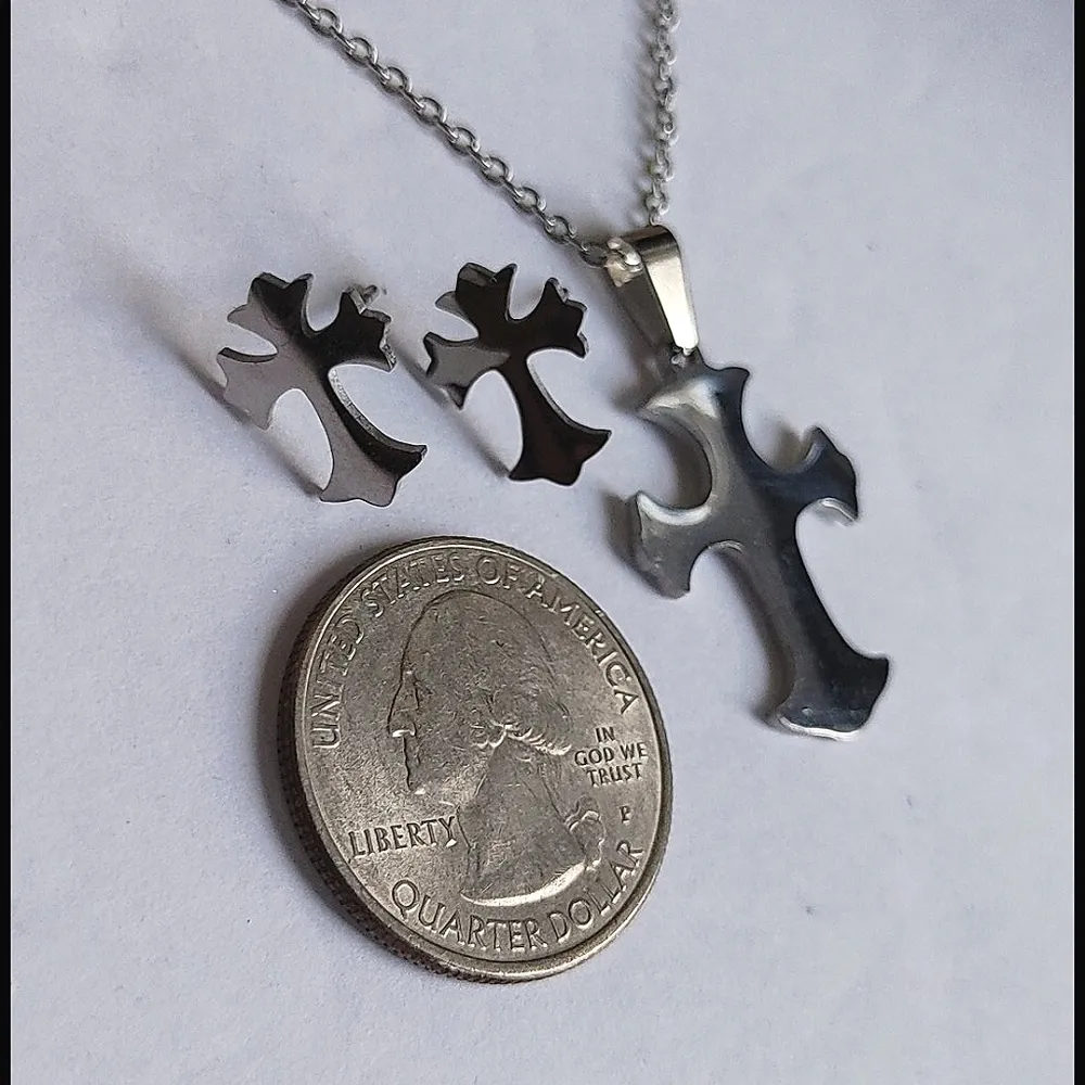 Silver Stainless Cross Necklace Earrings Set - Image 8