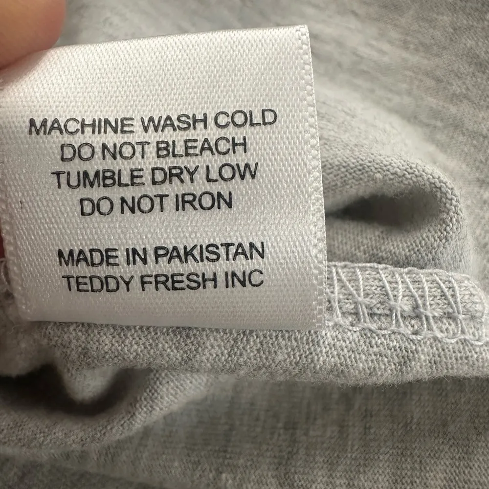 Teddy fresh long sleeve tee shirt size small - Image 6