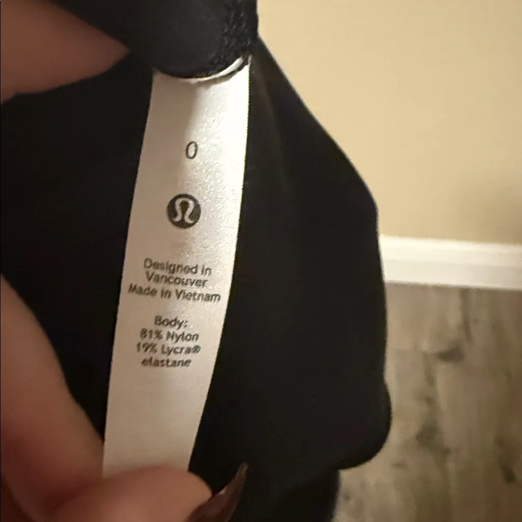 lululemon athletica shorts size 0 - Image 3