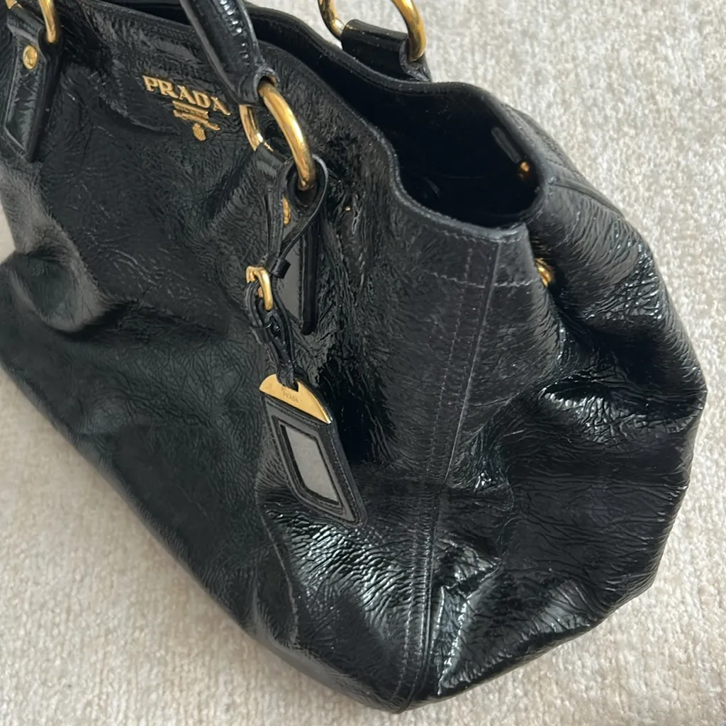 Prada authentic  naplak black wrinkled leather tote - Image 3