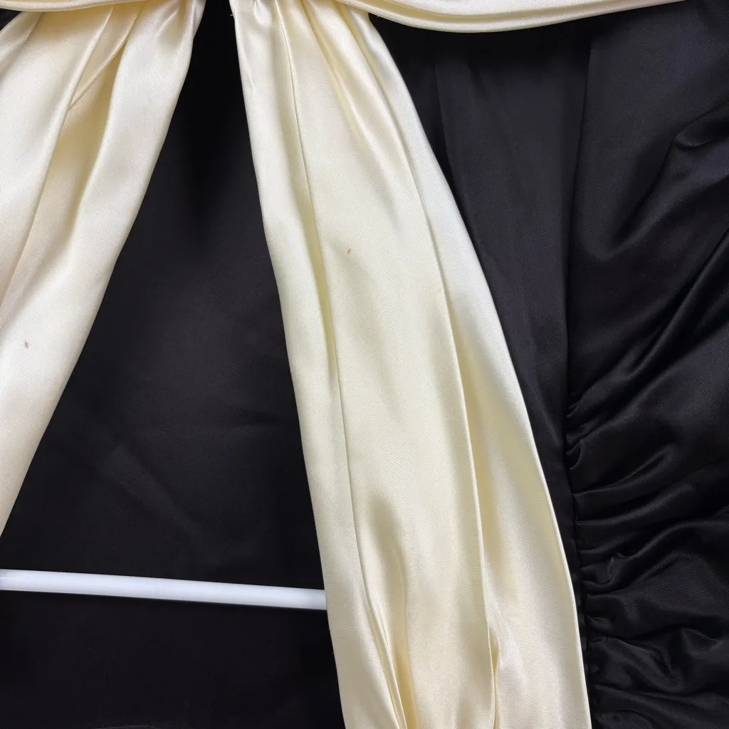 Vintage Black Satin Puff Sleeve Prom Dress With Bow Size 10 - Image 11