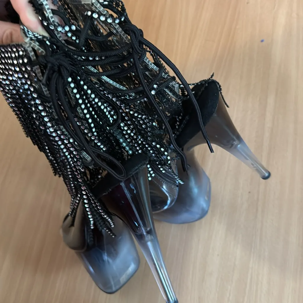 Pleaser fringe platform heel Black Size 7 - Image 8