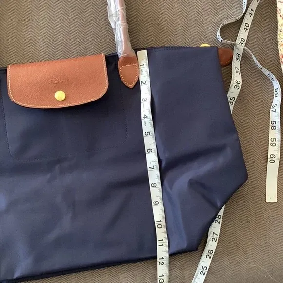 Longchamp Le Pliage Tote - Image 4