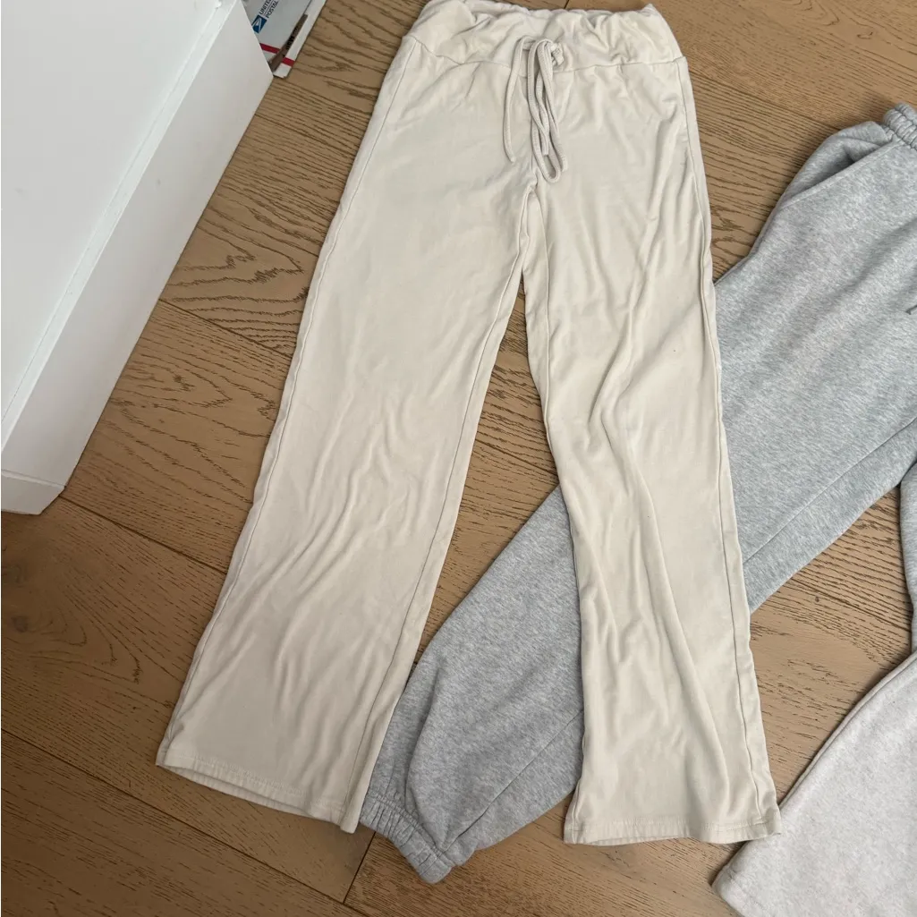 Bundle of 3 Woman’s Sweat Pants Cotton Gray & Cream Joggers XS - Image 4