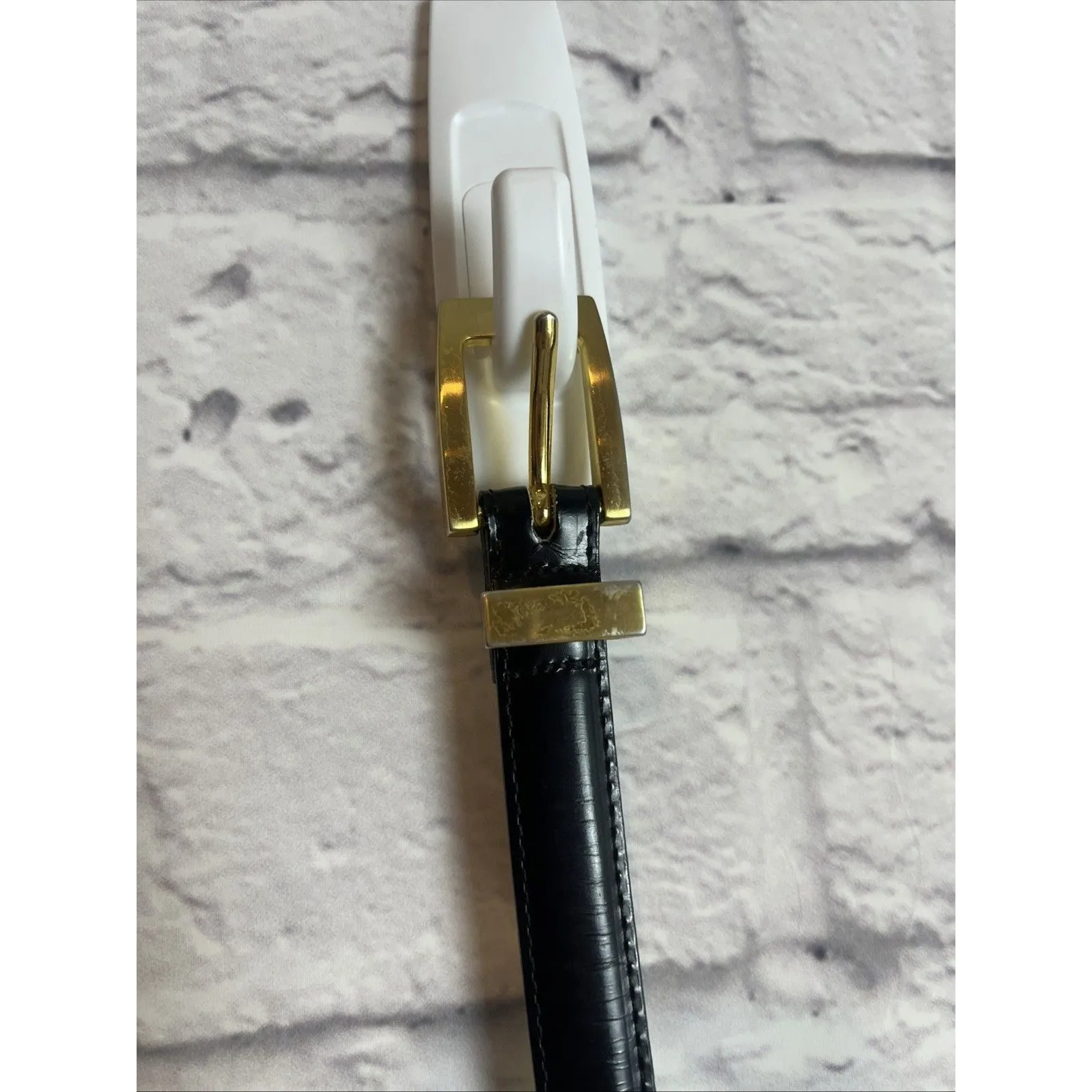 Brighton Women’s Vintage Gold Chain Link Detail Belt L22213 - Image 3