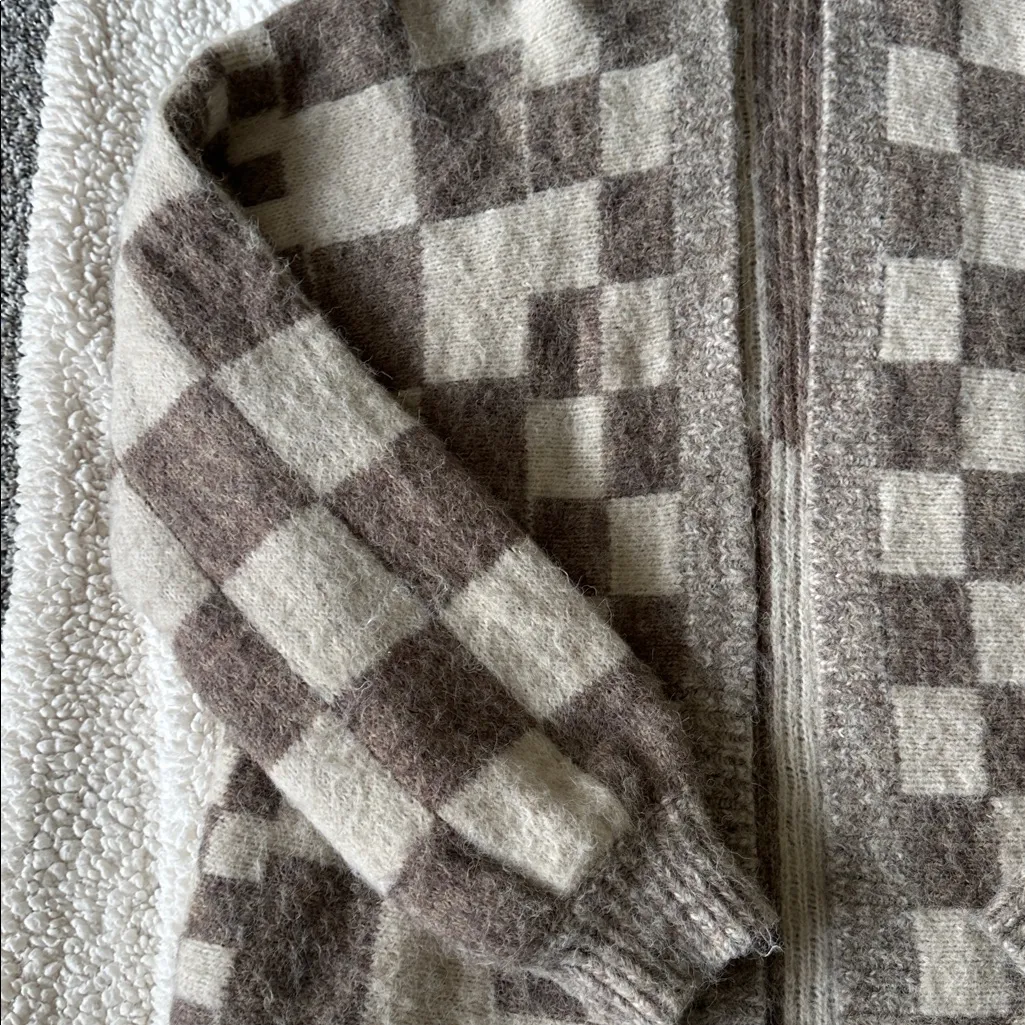 Pink Lily Sweater Cardigan Size S Brown/Cream - Image 2